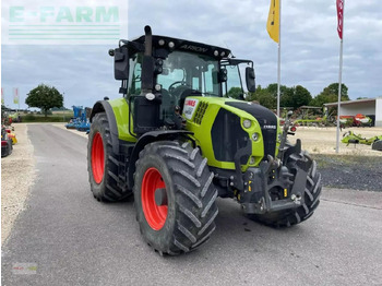 Trator CLAAS Arion 550