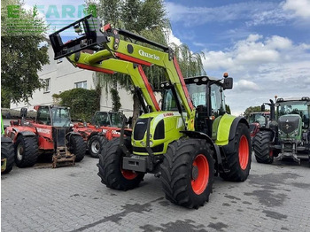 Trator CLAAS Arion 640