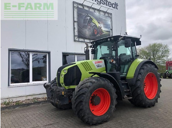 Trator CLAAS Arion 650