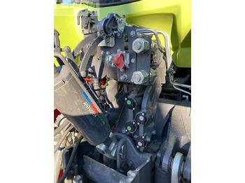 Trator CLAAS arion 650 cmatic cebis CMATIC CEBIS: foto 4 Trator CLAAS arion 650 cmatic cebis CMATIC CEBIS: foto 4