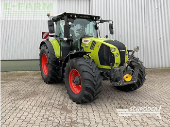 Trator CLAAS Arion 660