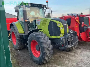 Trator CLAAS Arion
