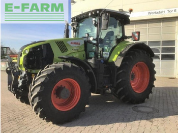 Trator CLAAS Axion 870