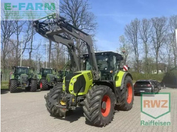Trator CLAAS Arion 660