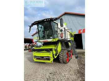 Ceifeira debulhadora CLAAS Lexion 8700
