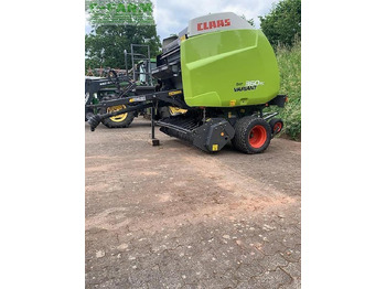 Enfardadeira de fardos quadrados CLAAS