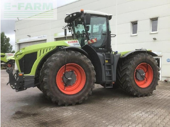 Trator CLAAS Xerion