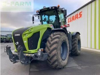 Trator CLAAS Xerion