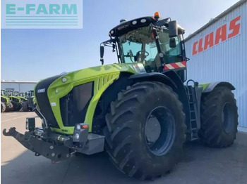 Trator CLAAS Xerion