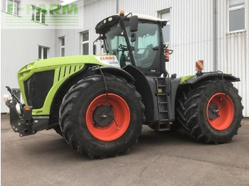 Trator CLAAS Xerion 5000