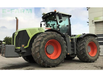 Trator CLAAS Xerion 5000