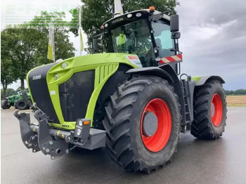 Trator CLAAS Xerion 5000