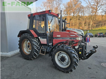 Trator CASE IH XL