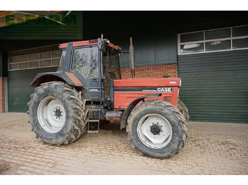 Trator CASE IH 1255XL