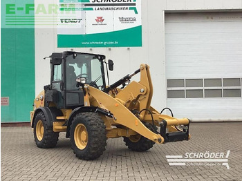 Mini escavadeira CATERPILLAR 908H