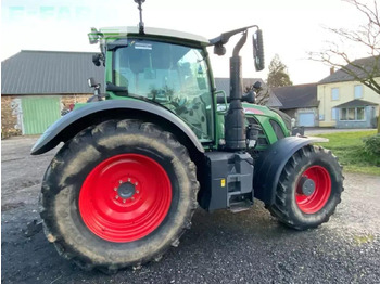 Trator FENDT 716 Vario
