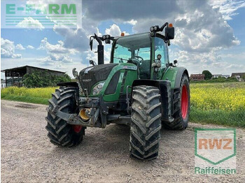Trator FENDT 718 Vario