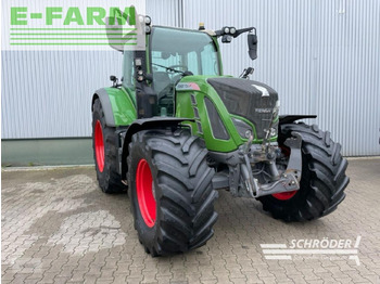 Trator FENDT 724 Vario