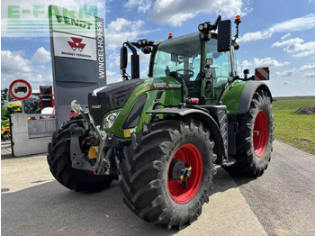 Trator FENDT 724 Vario