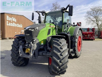 Trator FENDT 728 Vario