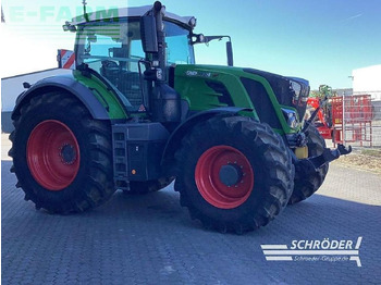 Trator FENDT 824 Vario
