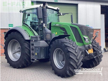 Trator FENDT 828 Vario