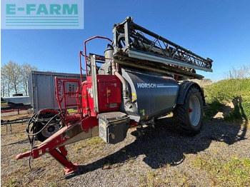 Pulverizador de arrastar HORSCH