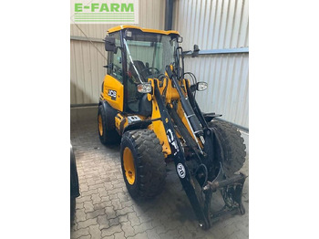 Mini escavadeira JCB 407