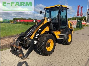 Mini escavadeira JCB 409