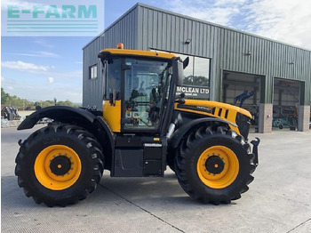 Trator JCB Fastrac 4220
