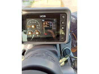 Trator JCB fastrac 4220: foto 5