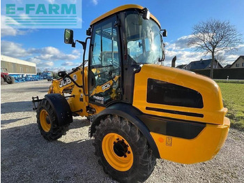 Mini escavadeira JCB tm 220: foto 2