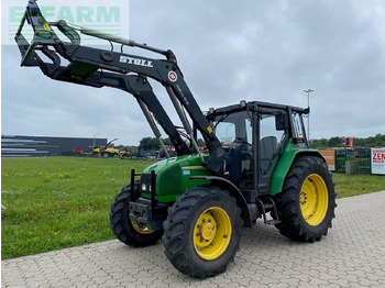 Trator JOHN DEERE