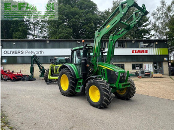 Trator JOHN DEERE 6110M