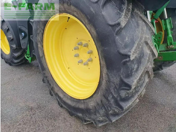 Trator JOHN DEERE 6130R