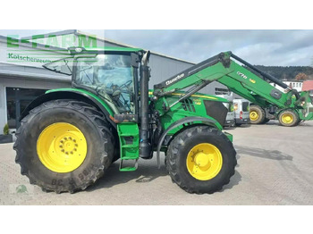 Trator JOHN DEERE 6210R