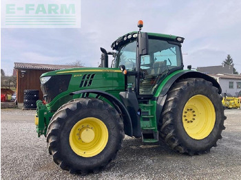 Trator JOHN DEERE 6215R