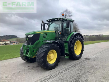 Trator JOHN DEERE 6215R