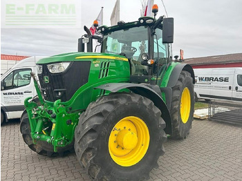 Trator JOHN DEERE 6215R
