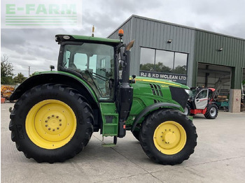 Trator JOHN DEERE 6215R