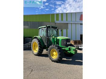Trator JOHN DEERE 6320