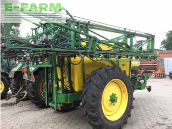Pulverizador de arrastar John Deere 638 # 3800l/27m: foto 3