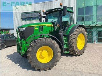 Trator JOHN DEERE 6R 215