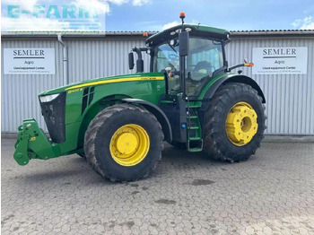 Trator JOHN DEERE 8400