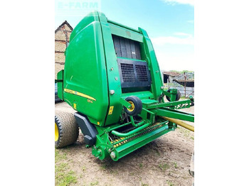 Enfardadeira de fardos quadrados JOHN DEERE