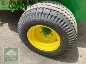 Enfardadeira de fardos quadrados John Deere f 441 m: foto 5 Enfardadeira de fardos quadrados John Deere f 441 m: foto 5