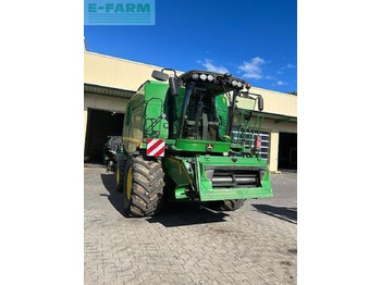 Ceifeira debulhadora JOHN DEERE T560