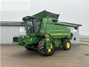 Ceifeira debulhadora JOHN DEERE T660