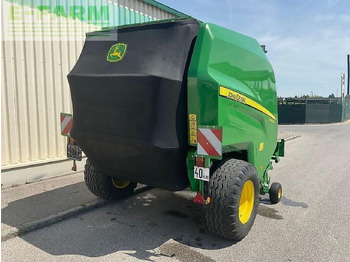 Enfardadeira de fardos quadrados John Deere v451r: foto 4