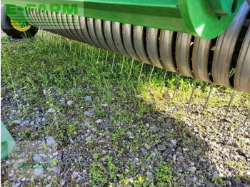 Enfardadeira de fardos quadrados John Deere v461m: foto 5 Enfardadeira de fardos quadrados John Deere v461m: foto 5